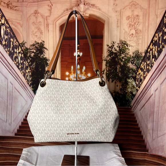 Michael Kors Signature Coated Canvas And Leather Raven Shoulder Bag, like new - Picture 1 of 17